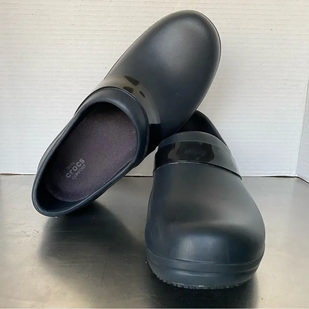 Crocs Lock Clogs Size 11 Women's Black Slip Resistant Work Shoes Nursing Chef